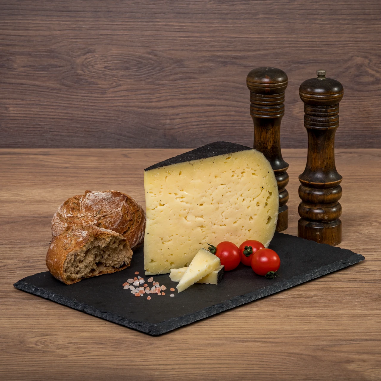 Brânză maturată min. 3 luni