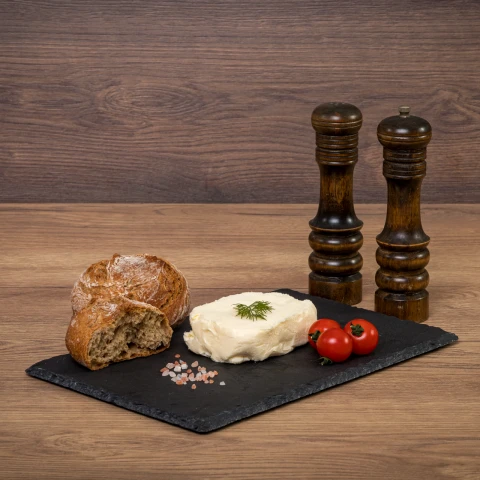 Unt din lapte de vacă 80% grăsime, 500 g