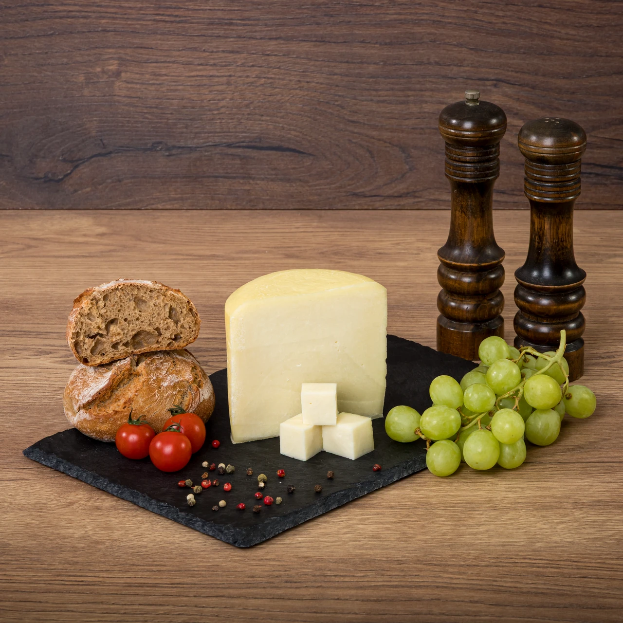 Caș de munte din lapte de vacă